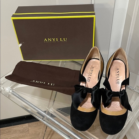 Anyi Lu Shoes - Anyi Lu JOLIE Black and (Blush) Tan Heels with Bow